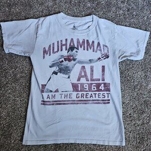 Muhammad Ali Boxing Size Small White Short Sleeve Modern Graphic Shirt